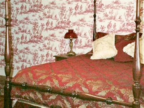 The Brafferton Inn Gettysburg Room photo